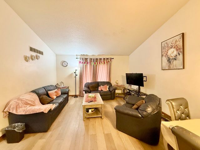 1829 Gryn Drive, Iowa City, IA 52246