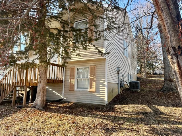 1829 Gryn Drive, Iowa City, IA 52246