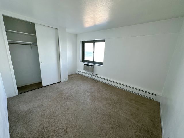7337 S South Shore Drive 503, Chicago, IL 60649