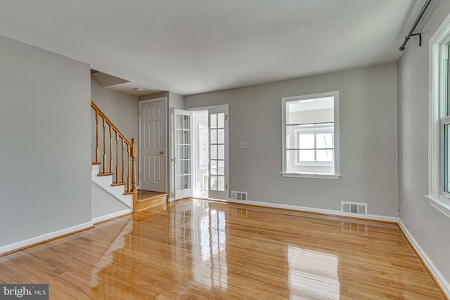 2722 JEFFERSON DR, Alexandria, VA 22303