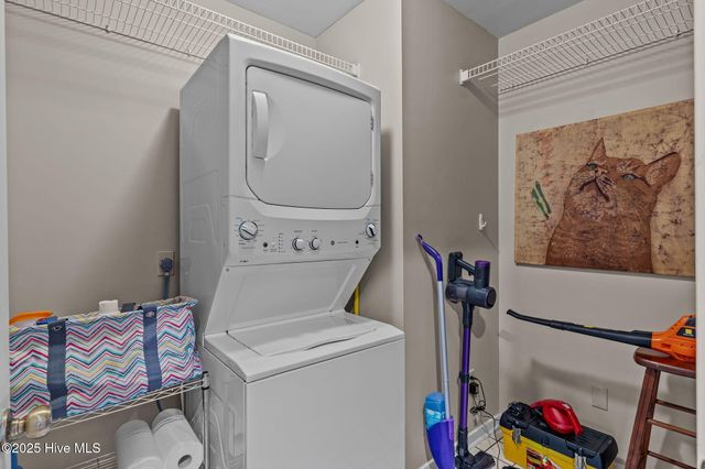 202 Frederica Court, Wilmington, NC 28412