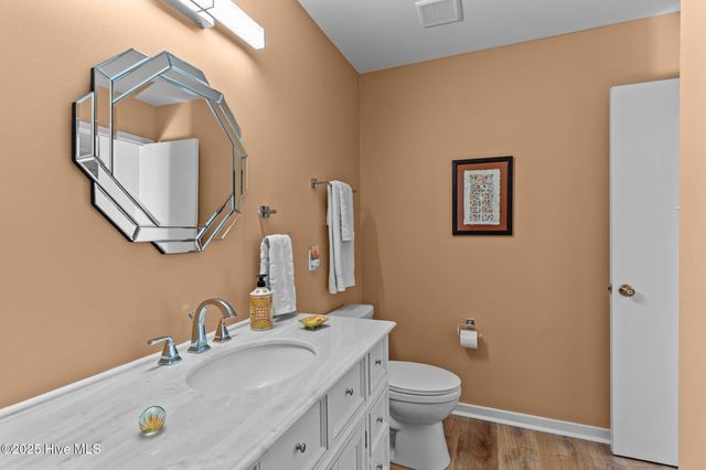 202 Frederica Court, Wilmington, NC 28412