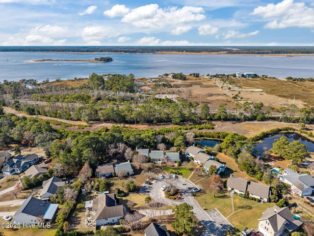 202 Frederica Court, Wilmington, NC 28412