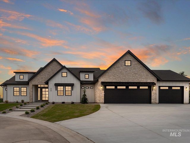 448 Joy Avenue, Middleton, ID 83644