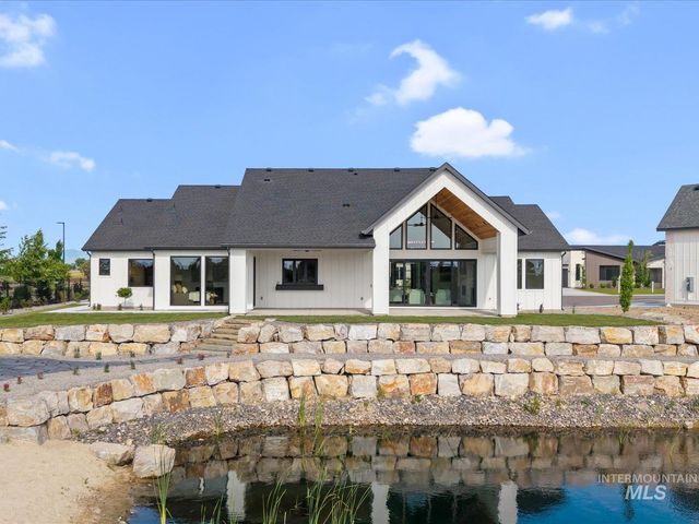 448 Joy Avenue, Middleton, ID 83644