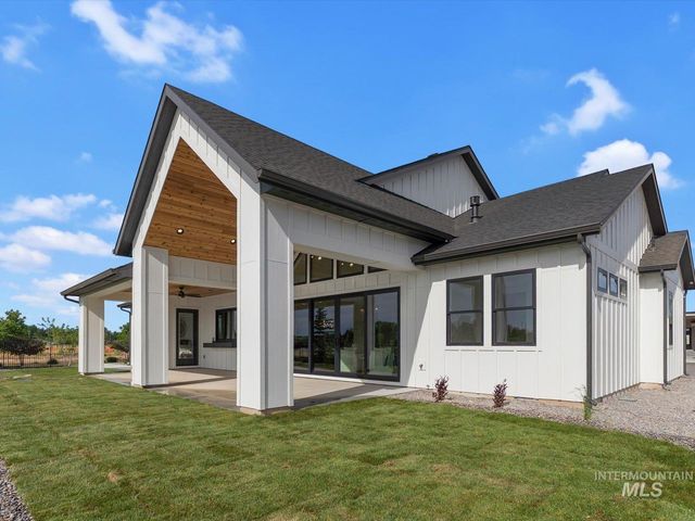 448 Joy Avenue, Middleton, ID 83644