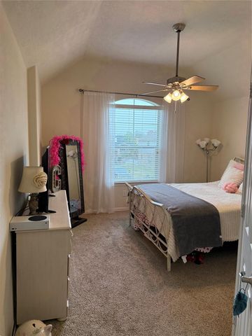 13859 Shoreline Drive, Willis, TX 77318