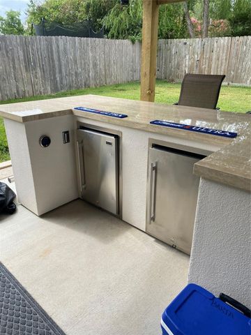 13859 Shoreline Drive, Willis, TX 77318