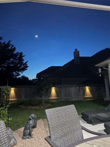 13859 Shoreline Drive, Willis, TX 77318