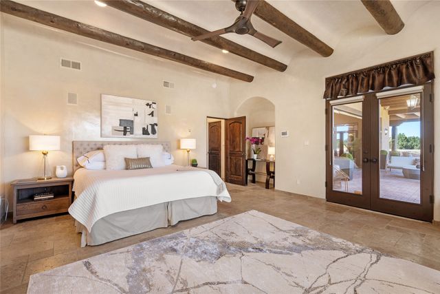 2 Green Meadow Loop, Santa Fe, NM 87506