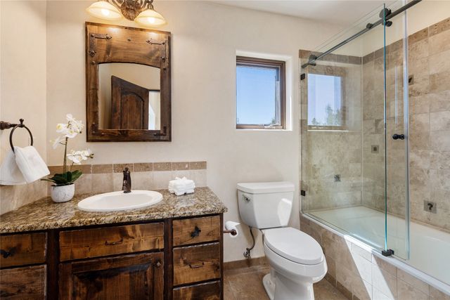 2 Green Meadow Loop, Santa Fe, NM 87506
