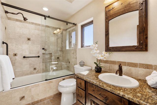 2 Green Meadow Loop, Santa Fe, NM 87506