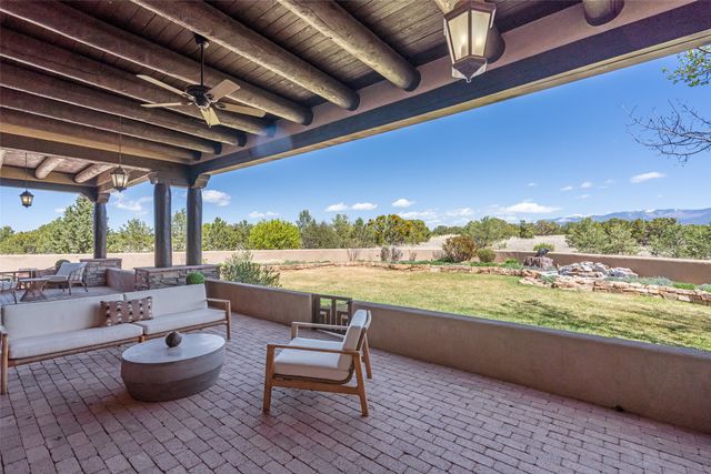 2 Green Meadow Loop, Santa Fe, NM 87506
