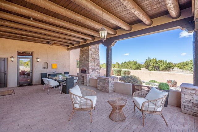 2 Green Meadow Loop, Santa Fe, NM 87506