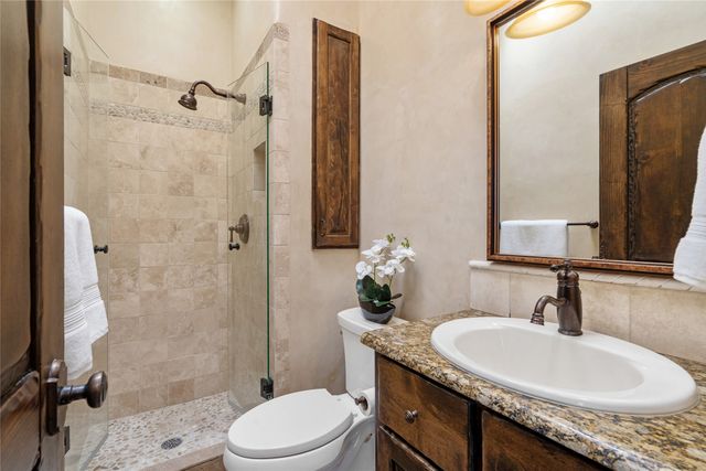 2 Green Meadow Loop, Santa Fe, NM 87506