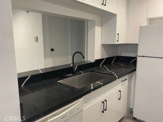 5460 White Oak Avenue E123, Encino, CA 91316