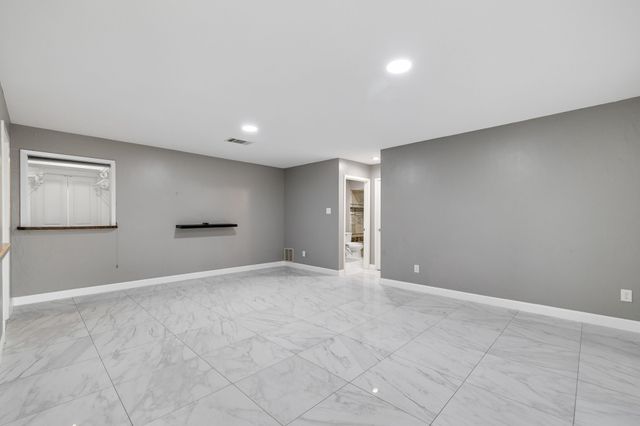 1309 N Trail Drive, Carrollton, TX 75006