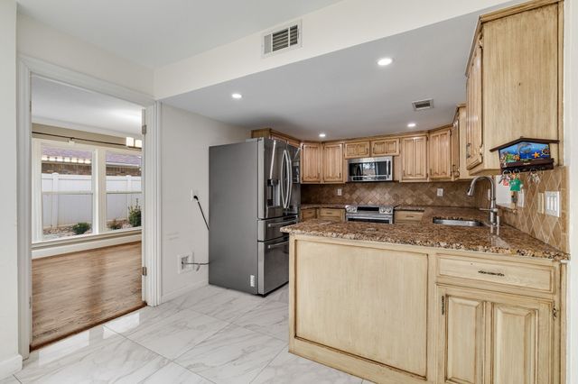 1309 N Trail Drive, Carrollton, TX 75006