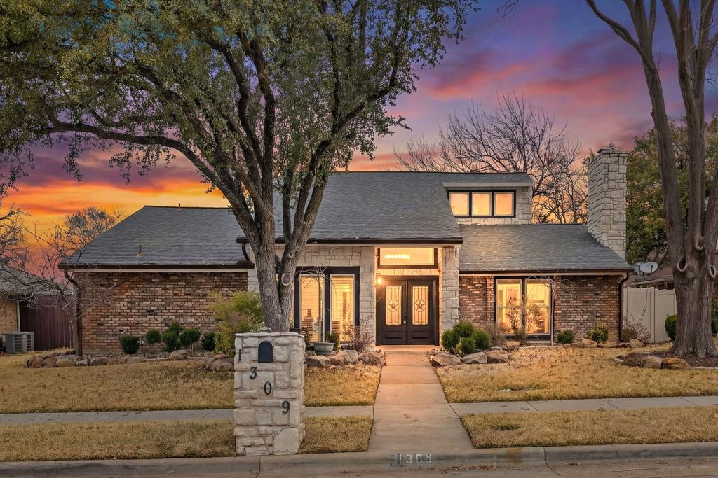 1309 N Trail Drive, Carrollton, TX 75006