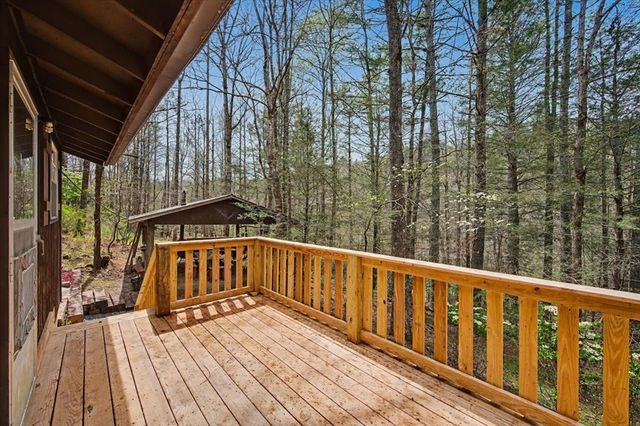 68 Hawk Lane, Ellijay, GA 30540