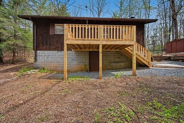68 Hawk Lane, Ellijay, GA 30540