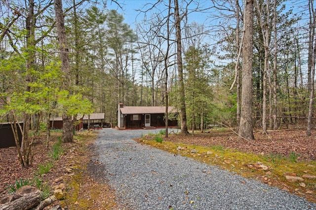 68 Hawk Lane, Ellijay, GA 30540