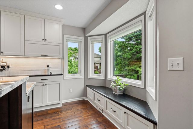 4150 Columbine Court, Vadnais Heights, MN 55127