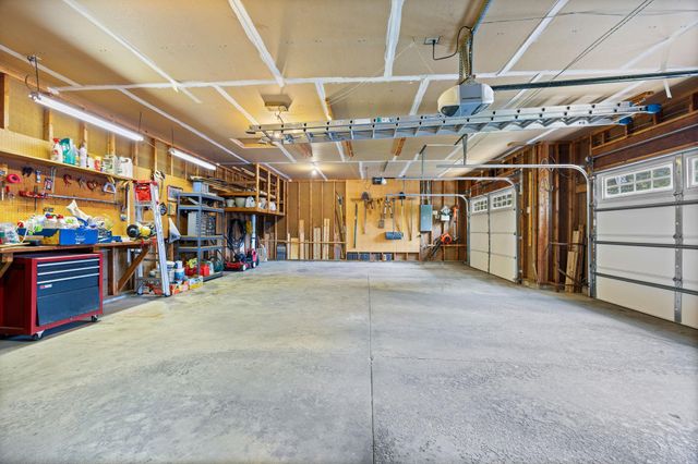 4150 Columbine Court, Vadnais Heights, MN 55127