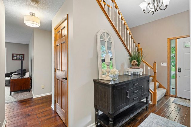 4150 Columbine Court, Vadnais Heights, MN 55127