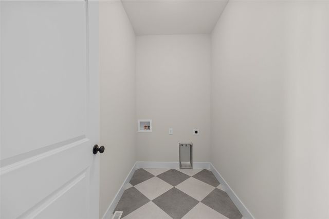 3433 Quartz Drive, Marion, IA 52302