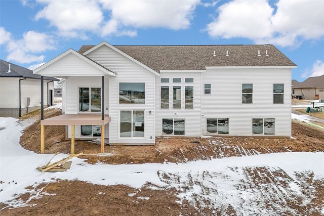 3433 Quartz Drive, Marion, IA 52302