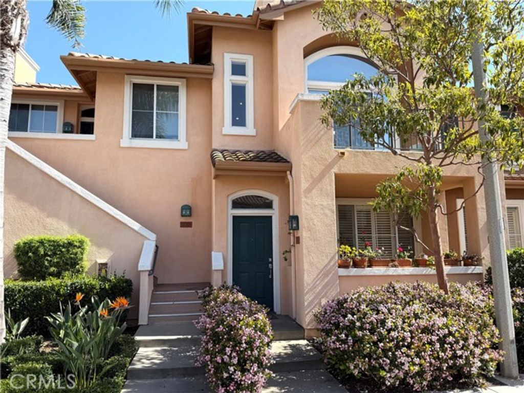 501 Tropea Aisle, Irvine, CA 92606