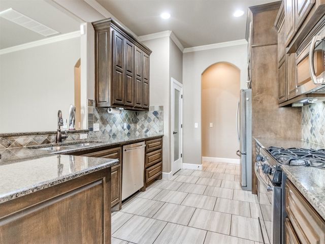 928 NW 191st Street, Edmond, OK 73012