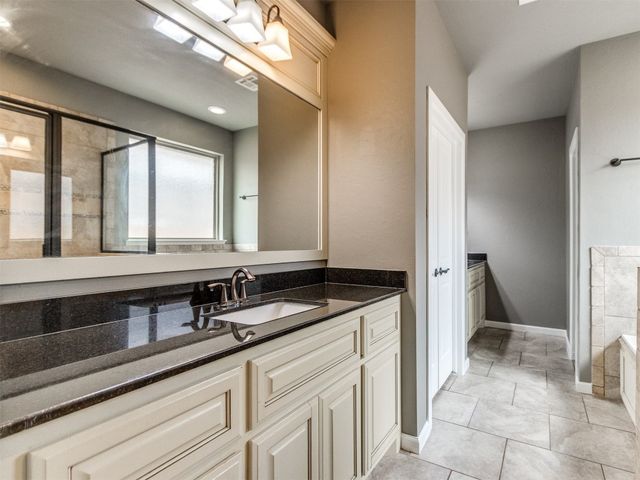 928 NW 191st Street, Edmond, OK 73012