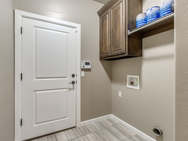 928 NW 191st Street, Edmond, OK 73012