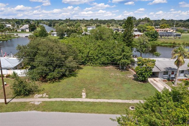 2312 STARLITE LANE, Port Charlotte, FL 33952