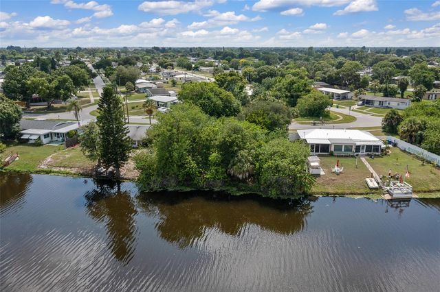 2312 STARLITE LANE, Port Charlotte, FL 33952