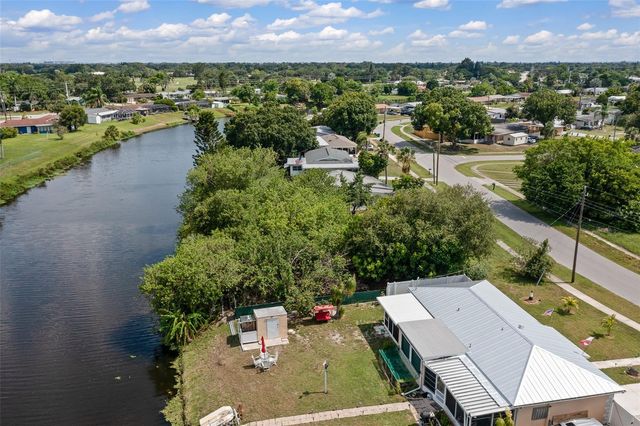 2312 STARLITE LANE, Port Charlotte, FL 33952