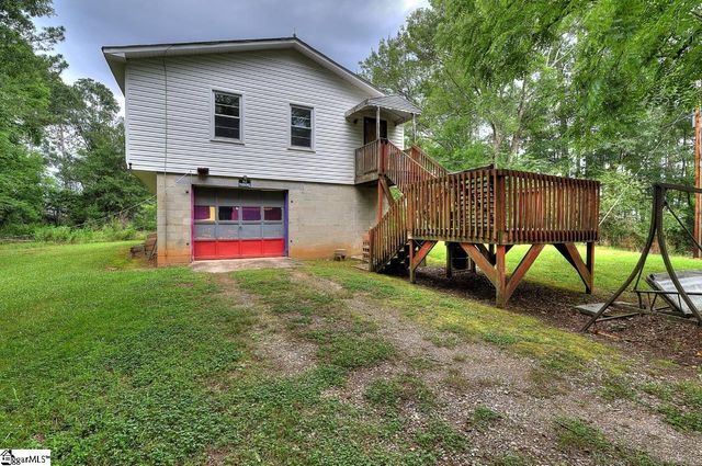 503 Edgewater Road, Woodruff, SC 29388