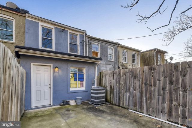 2020 E PRESTON ST, Baltimore, MD 21213