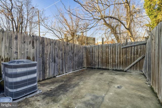 2020 E PRESTON ST, Baltimore, MD 21213