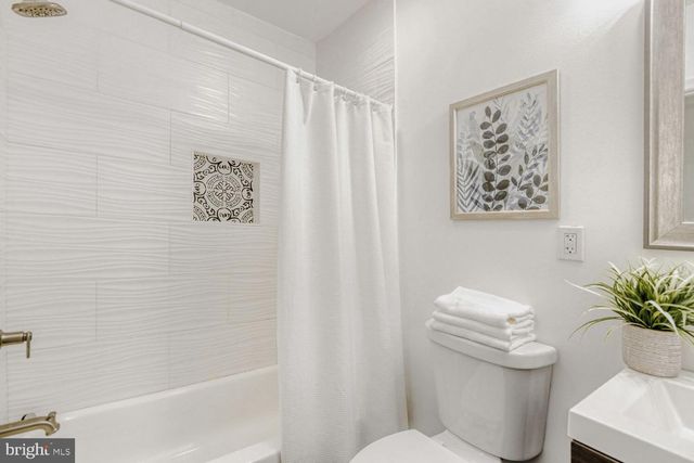 2020 E PRESTON ST, Baltimore, MD 21213