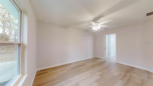 106 SEQUOIA TRAIL, Ocklawaha, FL 32179