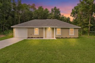 106 SEQUOIA TRAIL, Ocklawaha, FL 32179