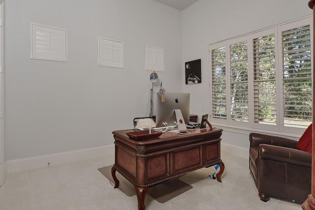 10 Norlund Way, The Woodlands, TX 77382