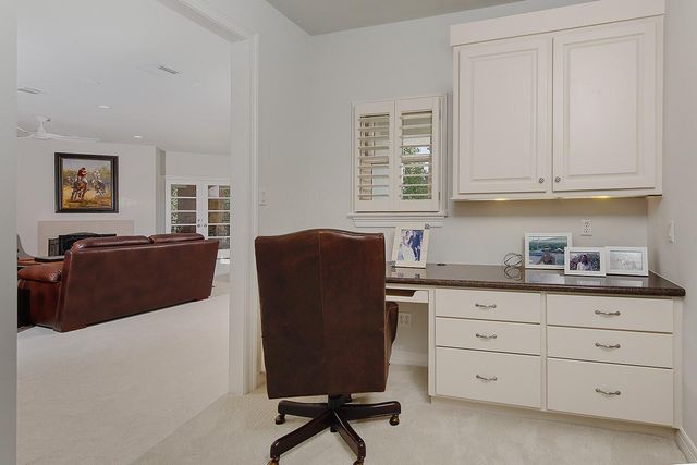 10 Norlund Way, The Woodlands, TX 77382