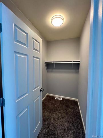 2924 Garland Street, Detroit, MI 48214