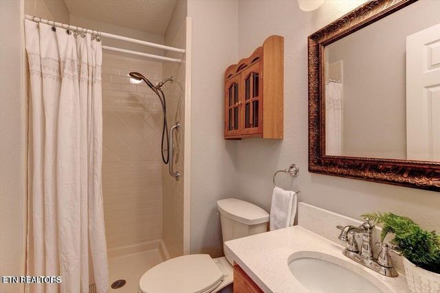 121 Highland Drive, Kingston, TN 37763