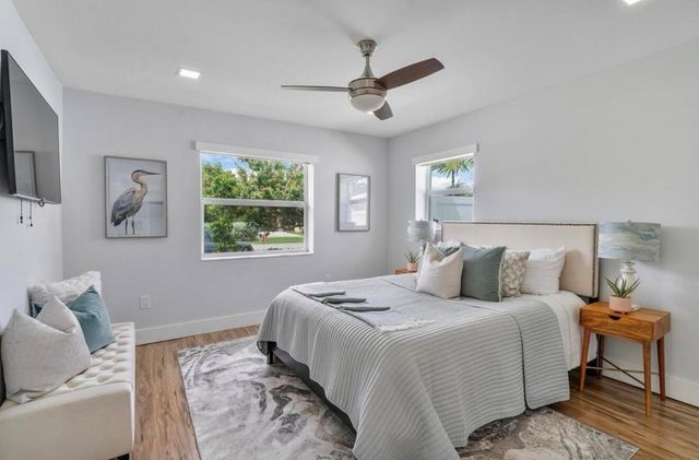 2846 NE 35th Court, Lighthouse Point, FL 33064