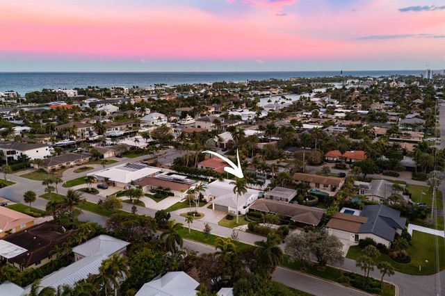 2846 NE 35th Court, Lighthouse Point, FL 33064